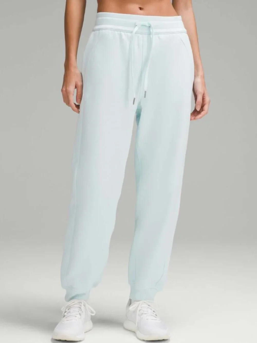 Lululemon Scuba High-Rise Relaxed Jogger Size 12 Cropped Blue